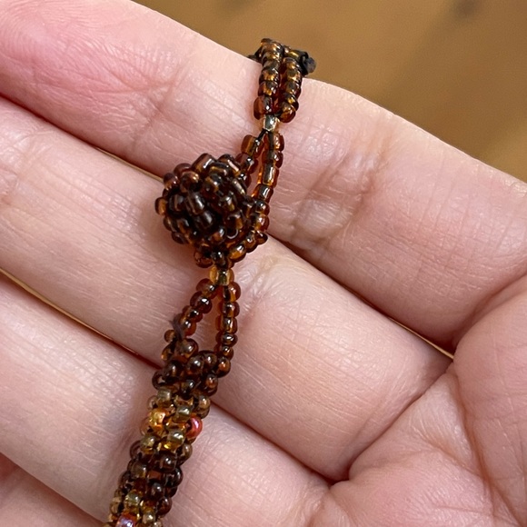 1970s style woven bead choker necklace - Picture 4 of 5